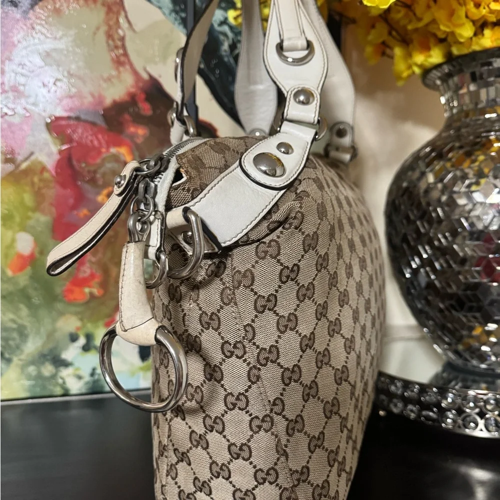 Gucci Hobo Bag - Picture 3 of 11